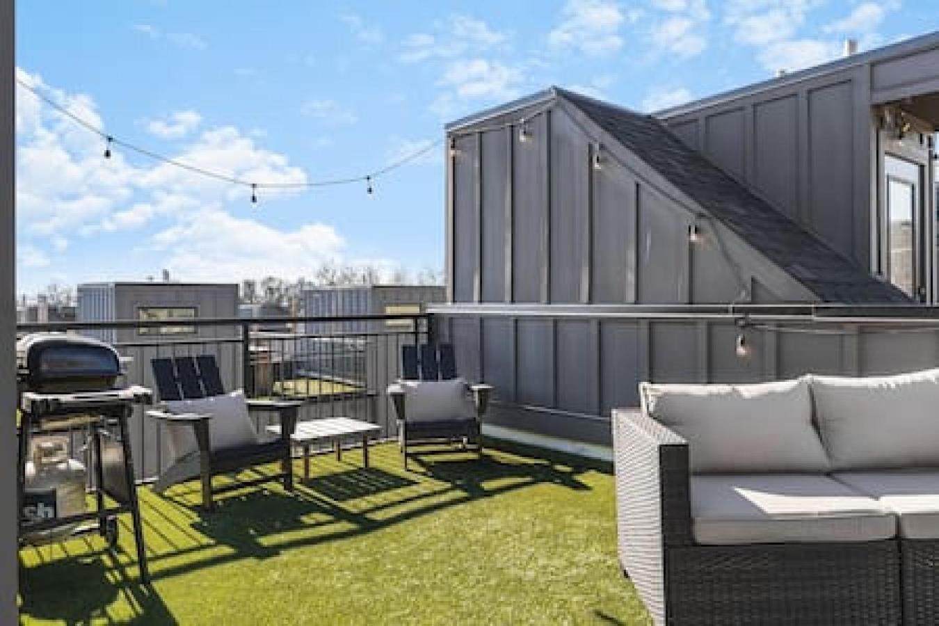 Spacious Home With Large Patio Rooftop Deck And Garage Nashville Exterior photo